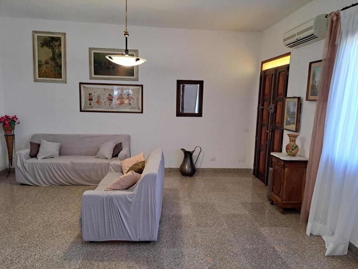 Villa Da Zio Mario Flumini di Quartu Exterior foto